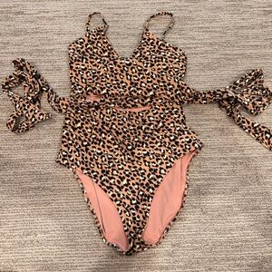 Aerie Leopard Print One Piece Swimsuit